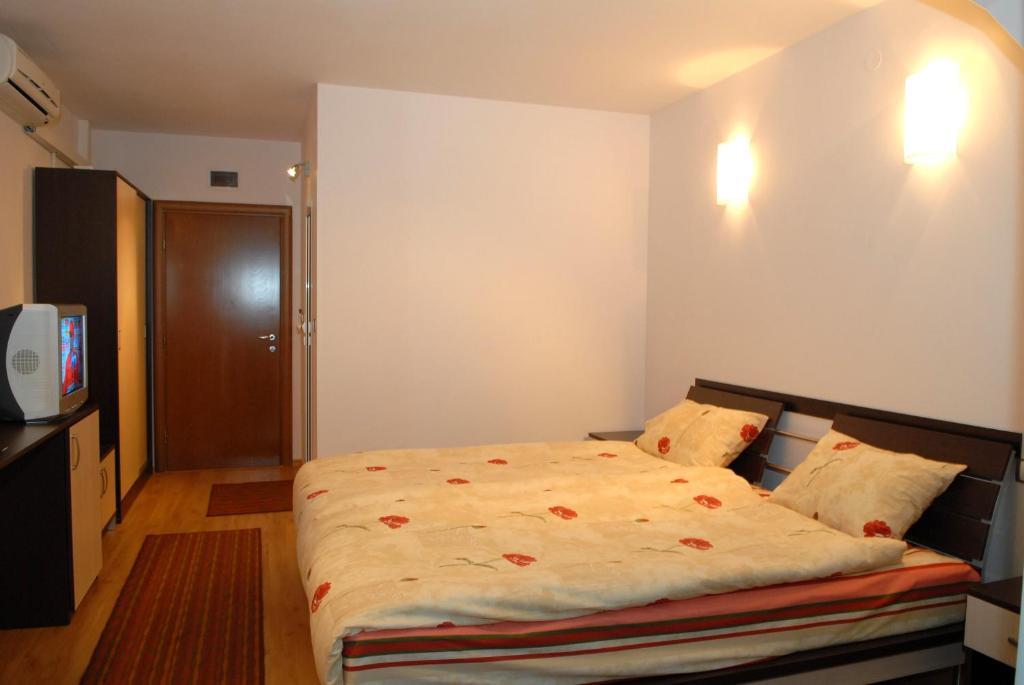 Hotel Avis Sandanski Quarto foto